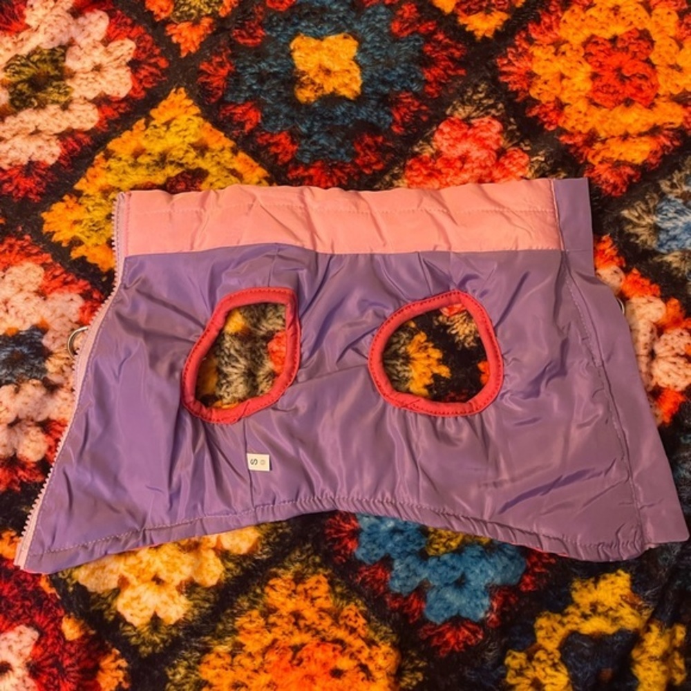 Color Block Pet Jacket - Picture 5 of 7